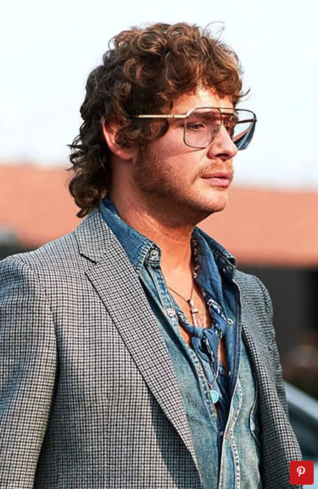 6 SEXY CURLY HAIRSTYLES & HAIRCUTS FOR MEN IN 2022